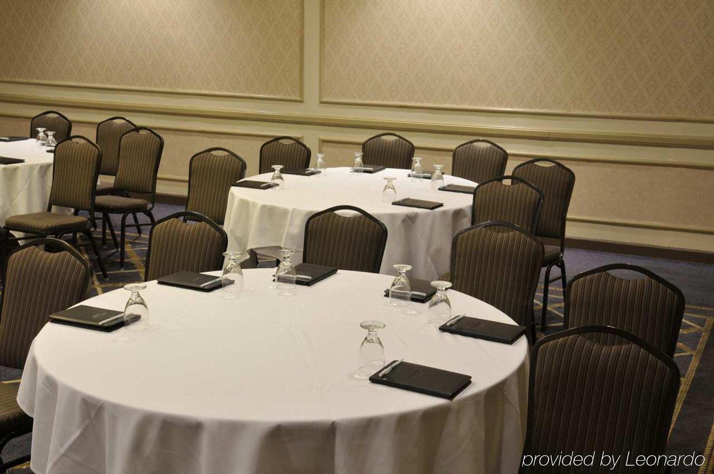 Ramada By Wyndham Southfield Hotell Fasiliteter bilde